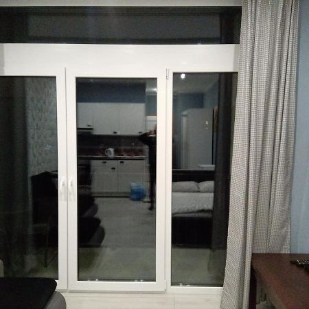 Appartamento Roza- Lotnisko Breslavia Esterno foto